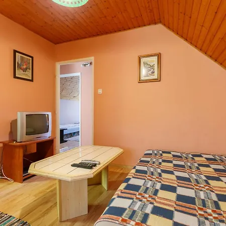 Keszeg-1 By Interhome Apartman
